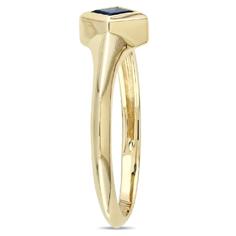 Miadora 14k Yellow Gold Square-Cut Blue Sapphire Engagement Ring